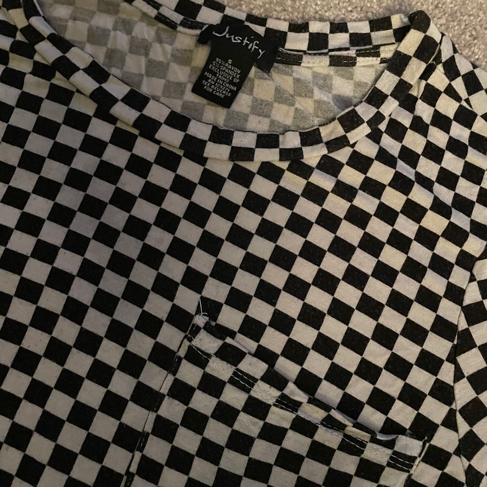 Small white/black block T-shirt